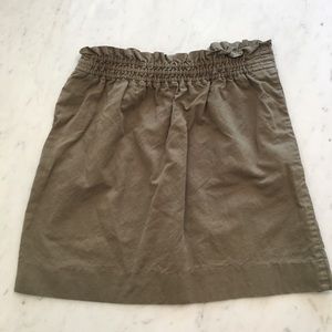 Jcrew olive green elastic waistband skirt (size 4)